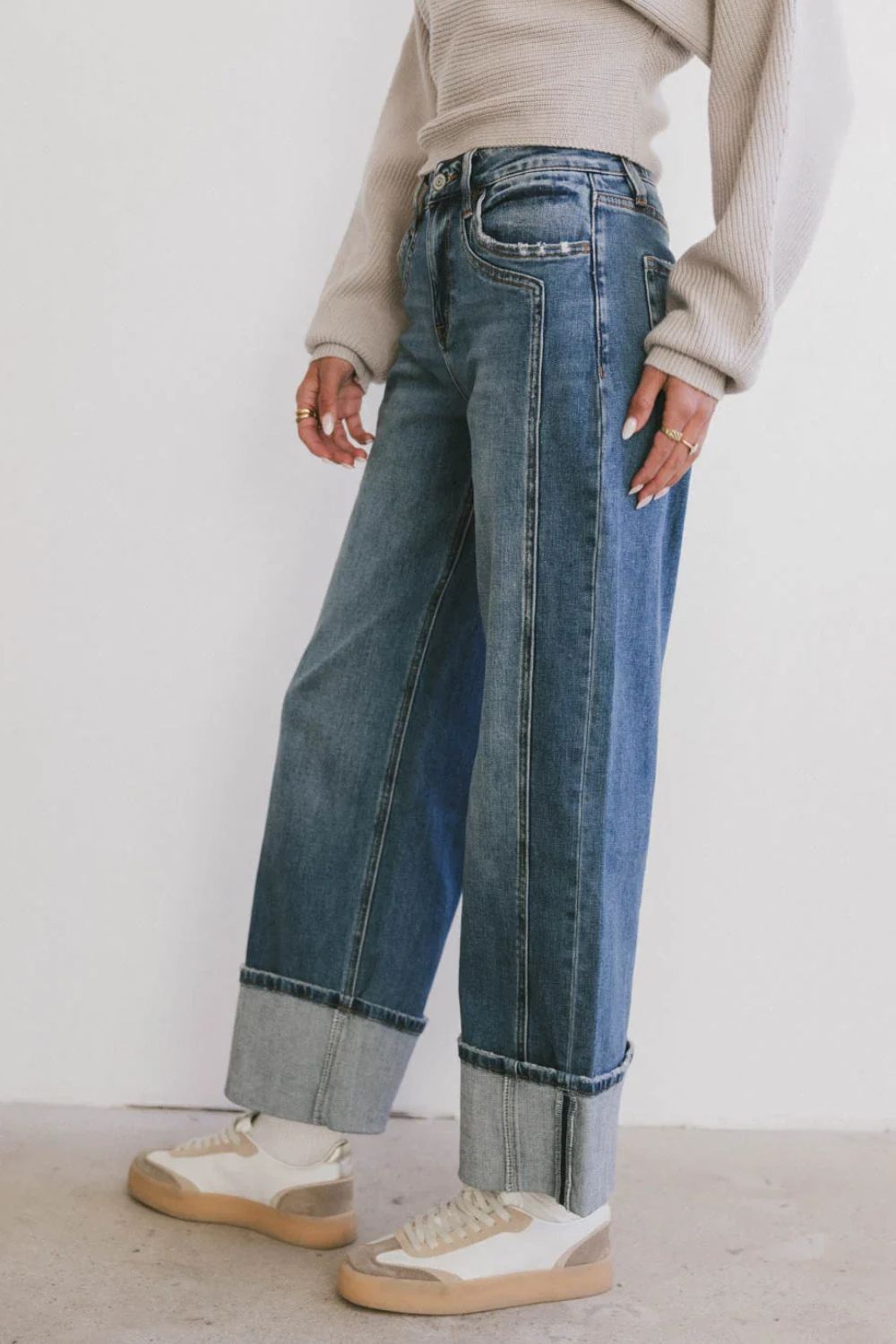 Straight Leg Jeans with Pockets